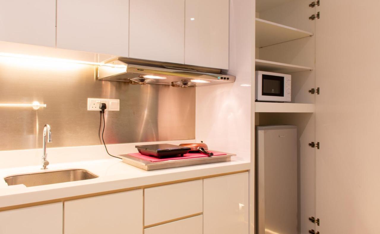 Rosebury Studio Suite By D Imperio Homestay Джорджтаун Экстерьер фото
